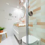 Mak Luxury