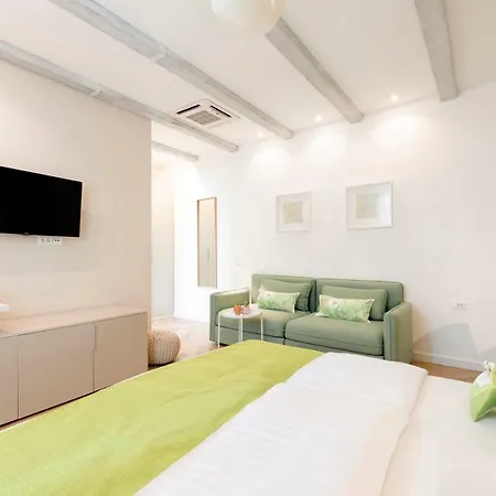 Guest house Mak Luxury